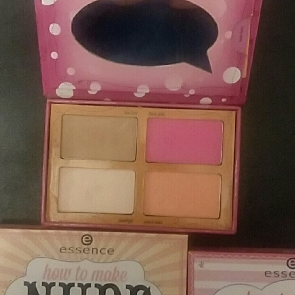 5 ESSENCE PALETTES (SOLD) - Picture 9 of 9